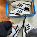 Fórum Branco/Preto — Adidas | Primeira Linha
